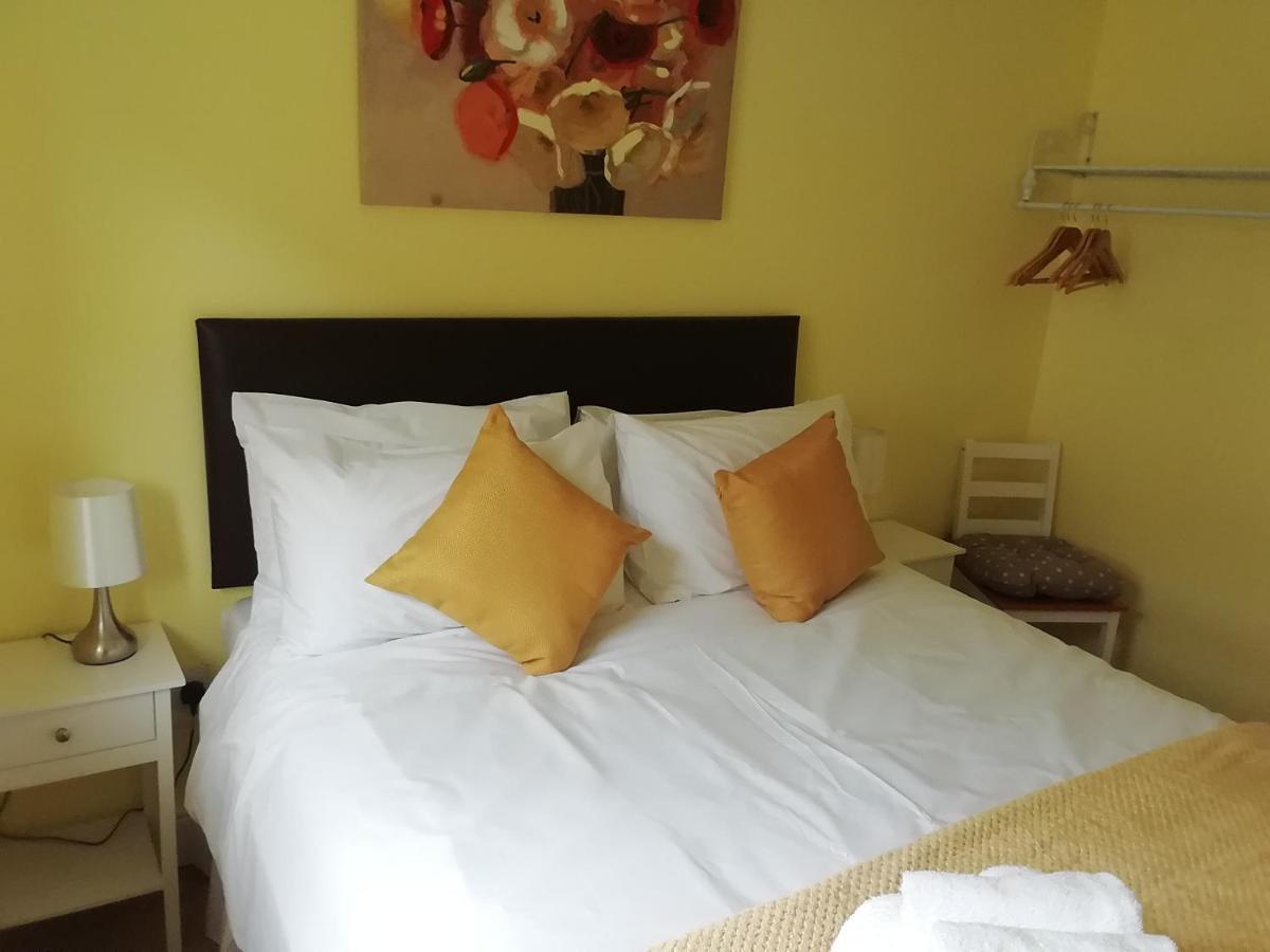 Wilma'S Guest House Dundonnell Ngoại thất bức ảnh